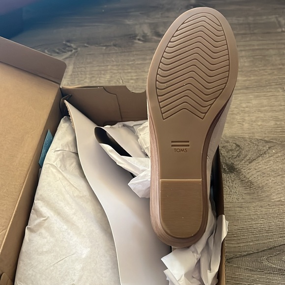 Toms low boots - Picture 2 of 5